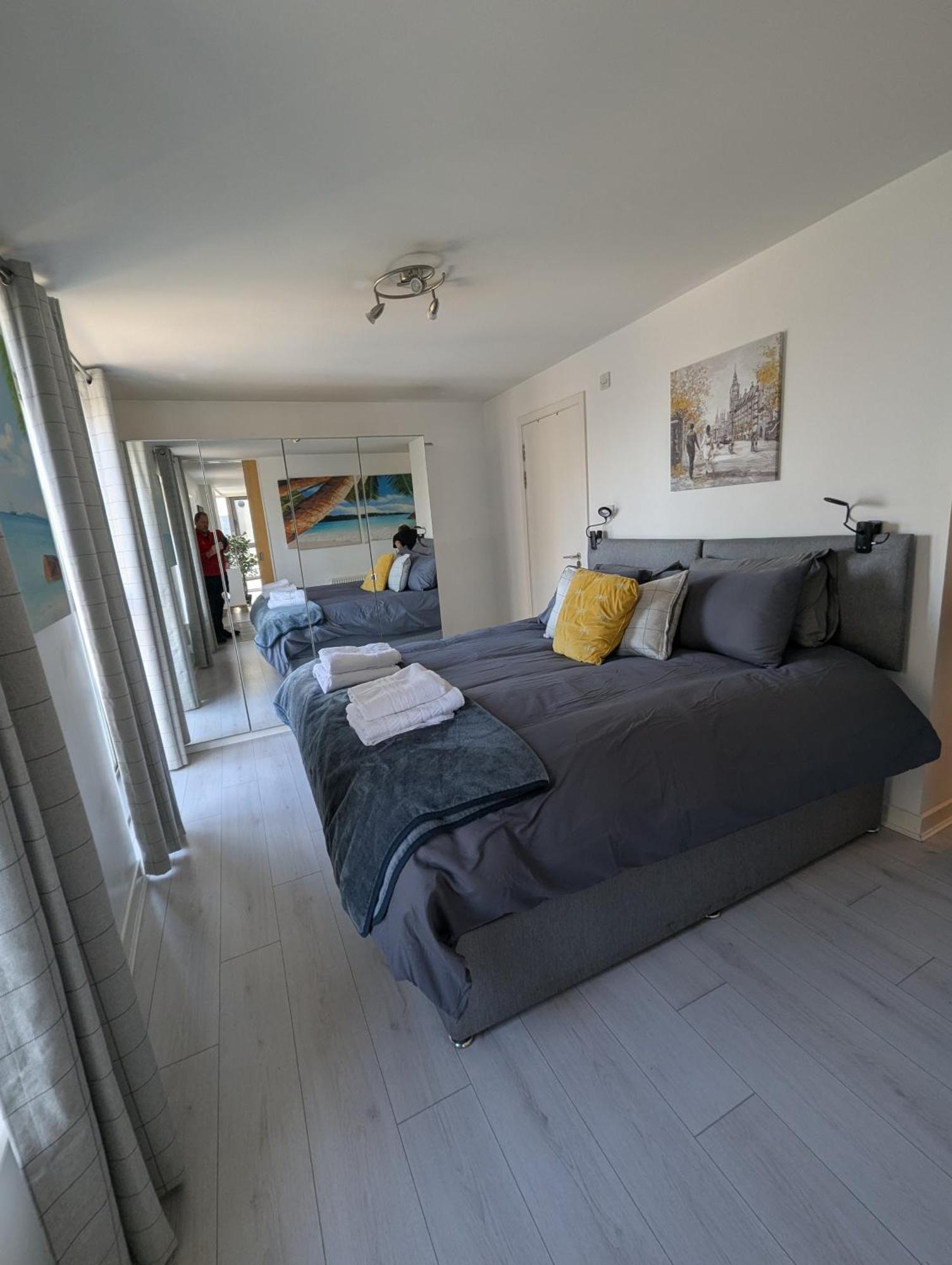 Glasgow City Centre Waterfront Apartment Luaran gambar
