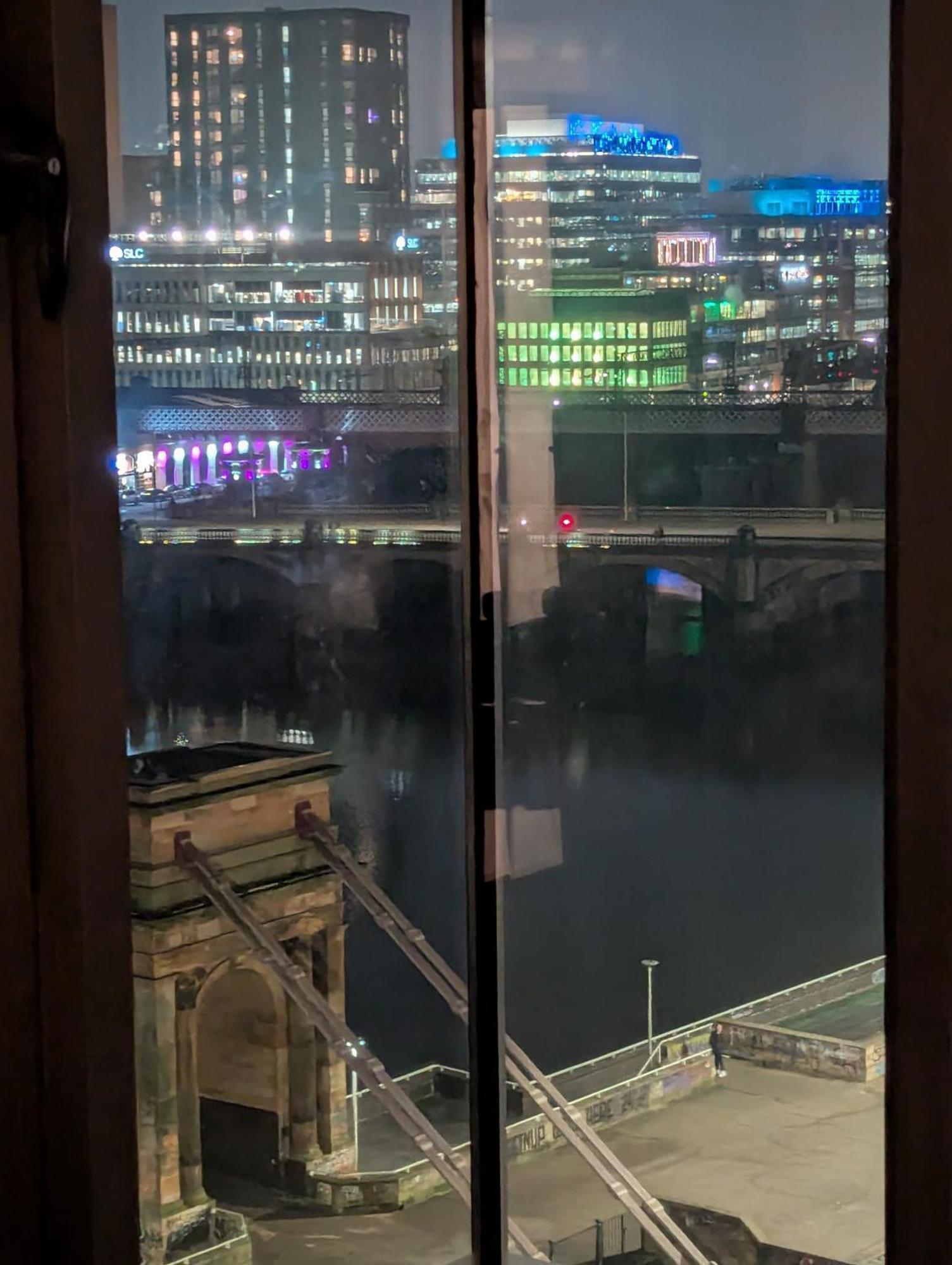 Glasgow City Centre Waterfront Apartment Luaran gambar